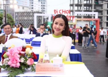 Dàn hoa hậu và á hậu Miss Cosmo đảm nhận vai trò đại sứ tuần lễ du lịch TP.HCM