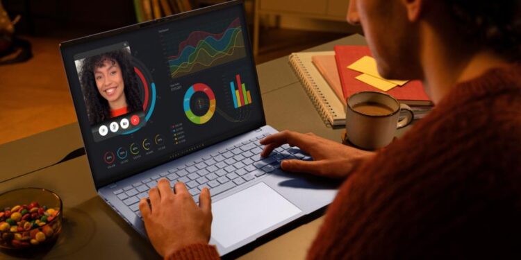 ASUS giới thiệu laptop AI Vivobook S 14 mới: mỏng nhẹ mạnh mẽ với bộ xử lý Intel Core Ultra Series 2