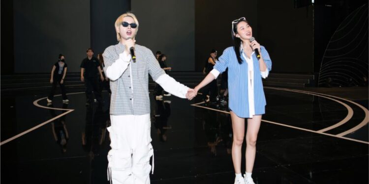 Ca sĩ Hoà Minzy, Đức Phúc, Hera Ngọc Hằng, Ari Quế Anh chạy tổng duyệt trước thềm chung kết Hoa hậu Quốc gia Việt Nam 2024