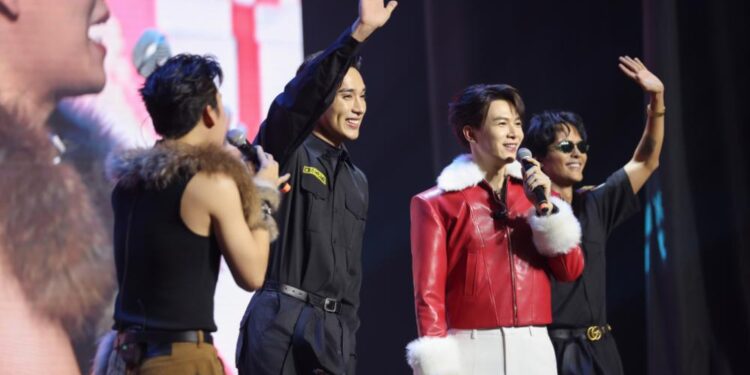 Anh Tú Atus: “Tình cảm của fan là động lực để bản thân phải chăm chỉ hơn mỗi ngày”