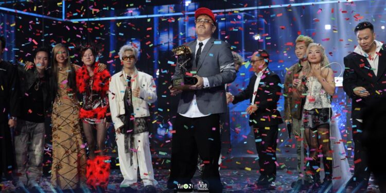 Ngạo nghễ team B Ray sở hữu cả Quán quân Robber và Á quân GILL của Rap Việt 2024