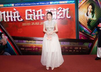 Lý Nhã Kỳ khoe vẻ đẹp không tuổi với trang sức 30 tỷ, dự họp báo phim “Nhà Gia Tiên” của Huỳnh Lập