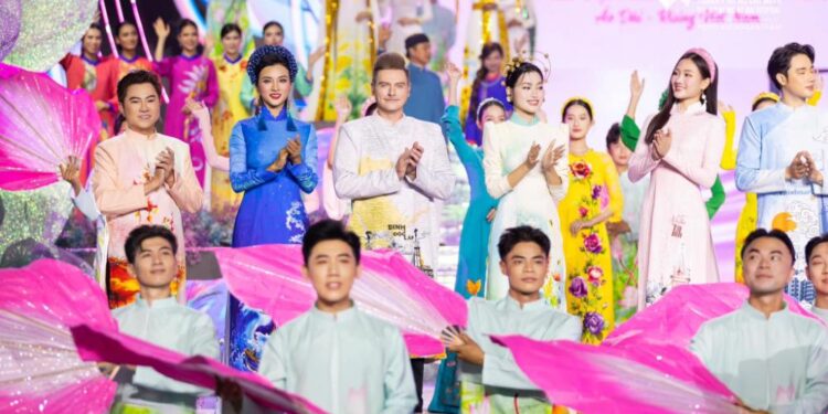 Tổng kết các hoạt động Lễ hội áo dài TP Hồ Chí Minh lần thứ 11 năm 2025