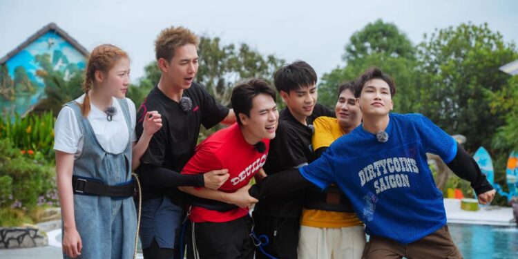 Võ Tấn Phát năm lần bảy lượt bị “hội đồng” vì “mỏ hỗn”