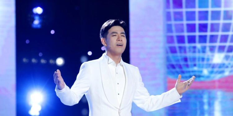 Ca sĩ Hồ Trung Dũng tiết lộ mối quan hệ với nhóm bè Cadillac sau nhiều năm tách riêng hoạt động solo