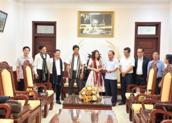 Lý Nhã Kỳ được lãnh đạo tỉnh Gia Lai đón tiếp, chào mời đầu tư