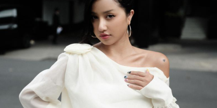 Trịnh Thảo tỏa sáng trong phim ma cà rồng Việt chinh phục thị trường Mỹ