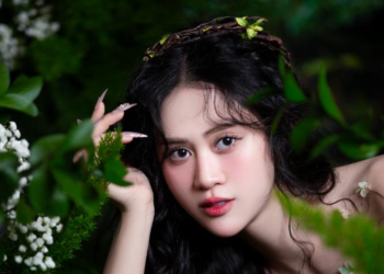 Jee Trần kể chuyện bị “mượn mic” khi đi hát, thấy vui khi khán giả nghi ngờ 