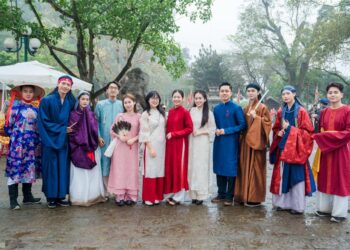 BHD mong ước cùng những người yêu sử và cổ phục việt  chung tay hoàn thành dự án phim điện ảnh huyền sử “ Hộ linh tráng sĩ – bí ẩn mộ vua Đinh”