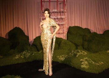 Hoàng Phương khoe thần thái đỉnh cao trên thảm đỏ Elle Beauty Awards 2025