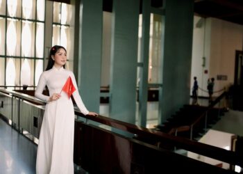 Duyên Quỳnh chia sẻ về màn trình diễn Viết tiếp câu chuyện hòa bình gây sốt mạng xã hội