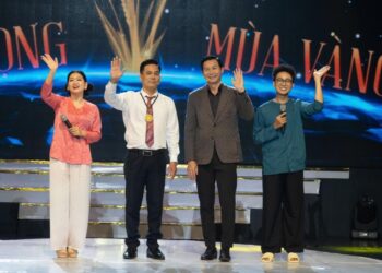 Anh Đậu Thanh Tùng sáng tạo thành công nghệ thuật dừa bonsai