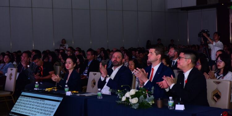 Hơn 1000 người tham dự Hội nghị Thượng đỉnh French Tech Vietnam 2025