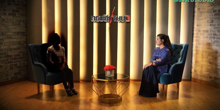 Người Thứ 3: Sợ bị dị nghị vì hai lần đò, người mẹ chấp nhận cho con trai bị cha dượng đánh đập