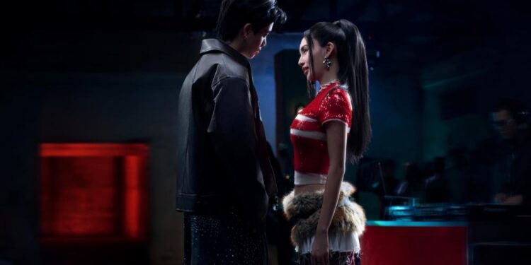 Dàn sao Việt đồng loạt chúc mừng LEXXY khi ra mắt MV Bật đèn xanh