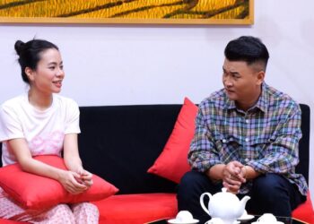 Vitamin Hạnh Phúc: Phương Linh lo lắng cho sức khỏe của Tâm Anh khi làm việc ngoài công trình