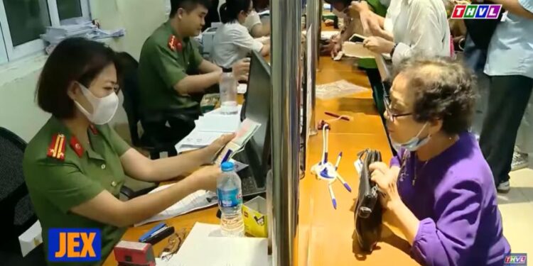 Lời Cảnh Báo: Cẩn trọng trước các dịch vụ cấp lại giấy tờ tùy thân