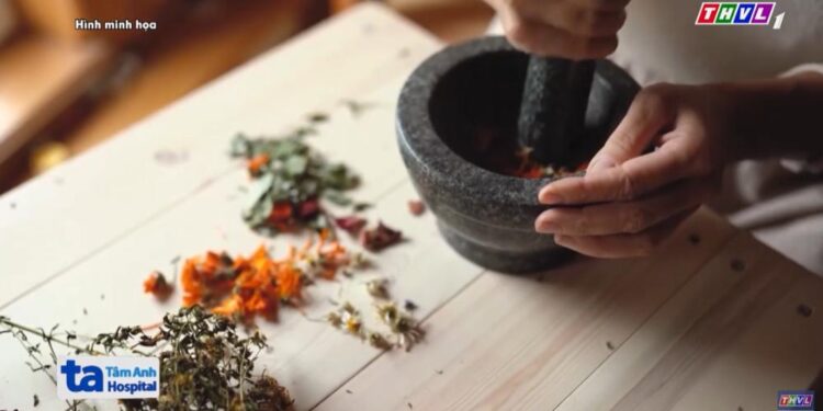 Lời Cảnh Báo: Nguy hại khi tự ý dùng thuốc trị mỡ máu cao