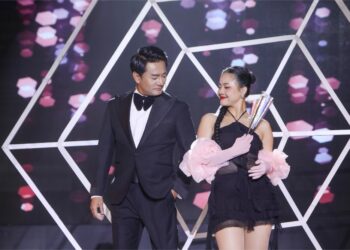 “Jang Dong Gun Việt Nam” – Trương Minh Cường xuất hiện đầy lịch lãm tại sân khấu Tình Bolero 2025