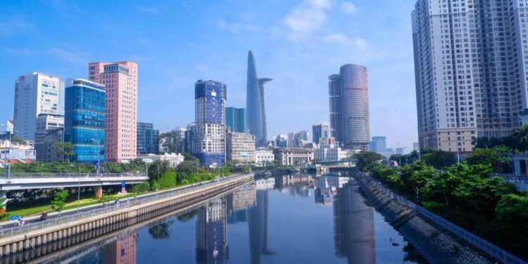 Báo cáo thị trường BĐS nhà ở TPHCM và vùng phụ cận  Quý 2 năm 2025