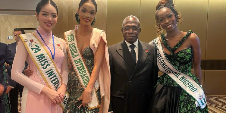 Hoa hậu Huỳnh Thị Thanh Thủy dự lễ kỷ niệm 50 năm thiết lập quan hệ ngoại giao Việt Nam – Angola