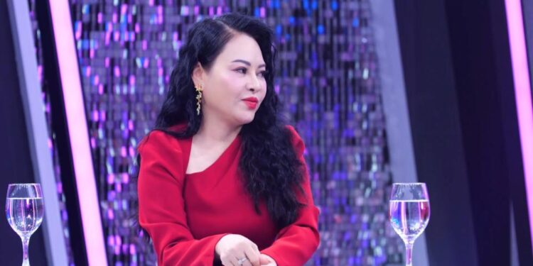 Ca sĩ Đông Đào: “Trách nhiệm trong gia đình không thể tị nạnh, đùn đẩy”