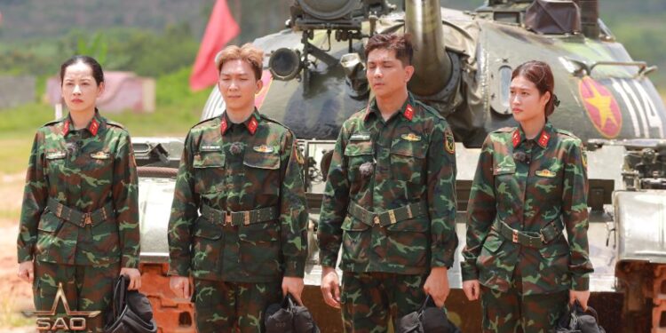 Sao Nhập Ngũ: Double2T, Tăng Phúc, PewPew và Thiên Ân xuất hiện cực ngầu