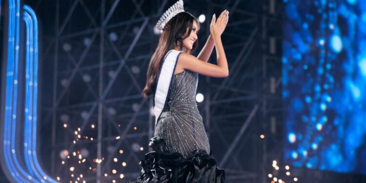 Vé đêm chung kết chính thức mở bán, Miss Cosmo 2025 có đang chuẩn bị ‘cuộc đua’ với mùa concert showbiz?