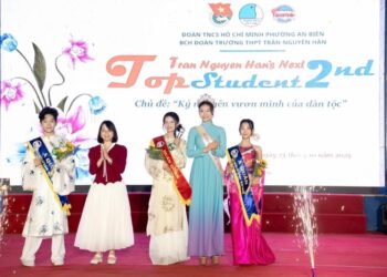 Hoa Hậu Di Sản Áo Dài Việt Nam Hoàng Châu Anh góp mặt trong đêm chung kết “Trần Nguyên Hãn’s Next Top Student” lần thứ 2
