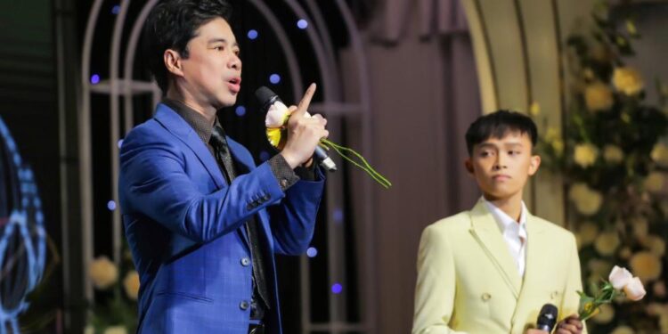 Ngọc Sơn tự hào khi Hồ Văn Cường trưởng thành sau bốn năm gắn bó