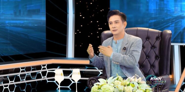 Nghệ sĩ Đình Toàn giữ hồn xưa, khoác áo mới cho vở kịch Lệ Chi Viên