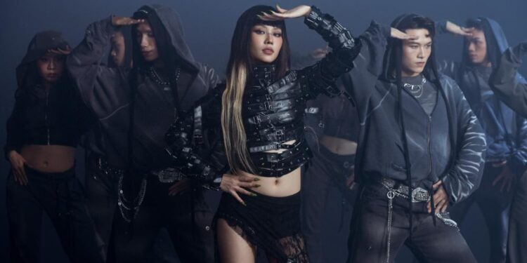 Hoa hậu Mai Phương chính thức debut ca sĩ với Album “A Beautiful Mess”: Khẳng định hình tượng Musicnista và tinh thần quốc tế