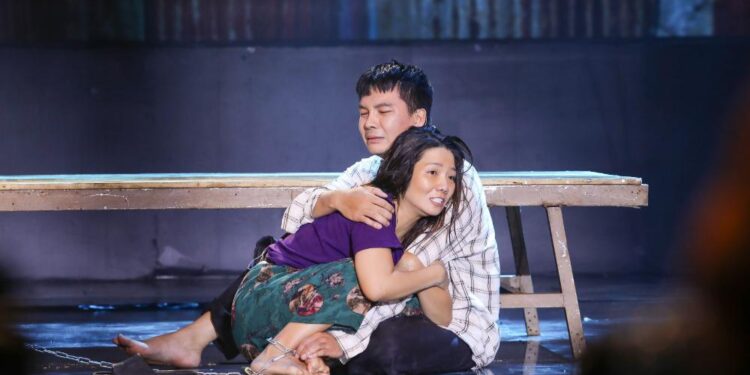 Đạo diễn Vũ Thành Vinh nhận xét tiết mục của Quốc Trí “quá mạnh”