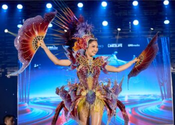 Chính thức ra mắt trang phục Carnival Costume của Hoa Hậu Phương Linh lấy cảm hứng từ hình tượng ‘Cá Chép Hóa Rồng’