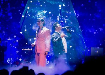 Phan Đinh Tùng “chơi lớn” cho ĐINH SHOW