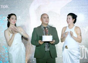 Lệ Ngang Trời vượt 2 tỷ lượt xem: A Tuân tổ chức lễ kỷ niệm tại TP.HCM