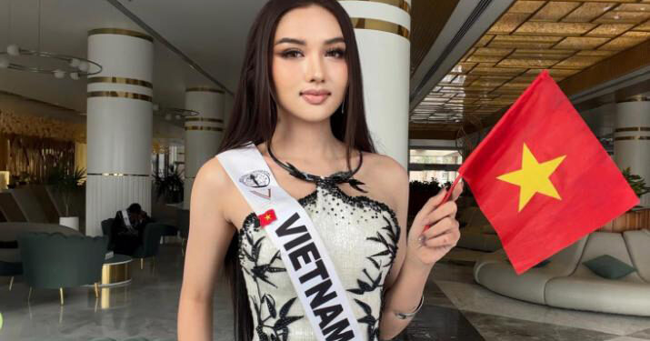 Á Hậu Thu Ngân hoàn thành vòng phỏng vấn kín tại Miss Intercontinental
