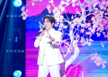 Châu Ngọc Hiếu chào sân Tỏa Sáng Sao Đôi 2026 bằng ca khúc đậm chất tự sự, ẵm trọn điểm 10 của giám khảo Thanh Thảo