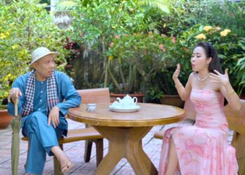  Diễn Viên Tường Vi vỡ nợ vì tiêu xài hoang phí 