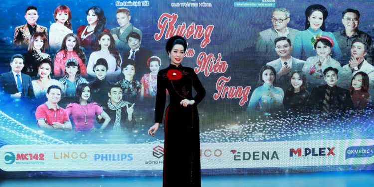 NSND Trịnh Kim Chi “Thương lắm miền Trung” với vai trò tổng đạo diễn chương trình