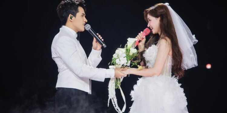 Fancon “Bắc Bling”: Thành tích “khủng” và đêm nhạc đỉnh nóc kịch trần, đã tai đã mắt của Hoà Minzy