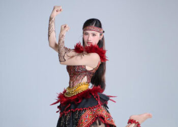 Hơn 300 thiết kế dự thi “Dances Of Vietnam”