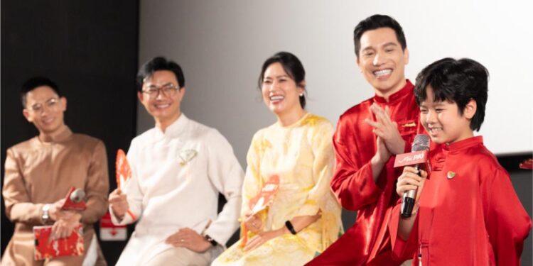 “Mùi Phở” chính thức công chiếu, Minh Beta chia sẻ: “Tôi mất 4 năm để làm xong phim điện ảnh đầu tay”!