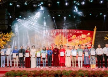 Hoàng Thanh Nga- Hoa hậu của lòng nhân ái sẻ chia cùng chương trình “Gắn Kết Yêu Thương”