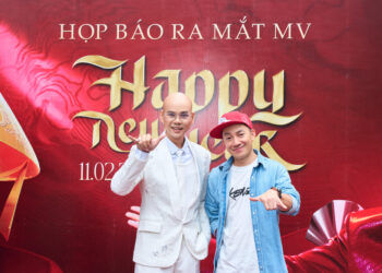 Phan Đinh Tùng trình làng “Happy New Year”, sáng tác mới kết nối Tết truyền thống và năm mới hiện đại.