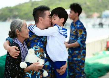 Đàm Vĩnh Hưng ra mắt MV “Xuân của lính xa nhà” – Ca khúc xuân tri ân sự hi sinh thầm lặng của những người chiến sĩ