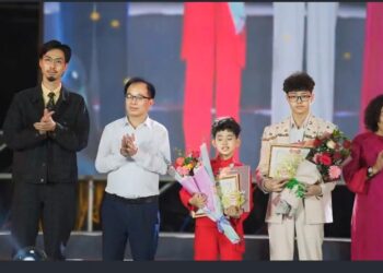 Bùi Khâu Quang Hưng- Nhà Khoa học trẻ tỏa sáng tại Búp Sen Vàng với hành trình chinh phục những đỉnh cao Khoa Học – Công Nghệ