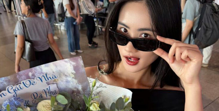 Hé lộ đầm final walk của Hoa Hậu Ý Nhi