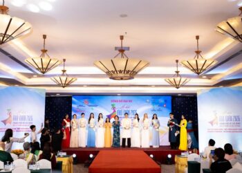 Hoa Hậu Thanh Thủy, Tiểu Vy, Lương Thùy Linh trở thành Đại sứ Lễ Hội Áo Dài TP.HCM lần thứ 12