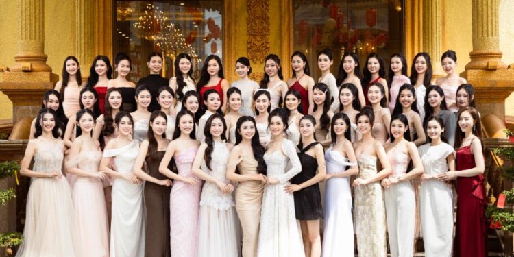 Nữ giảng viên rút lui khỏi Miss World Vietnam 2025